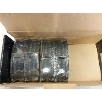 Mitsu Fuso Front Metallic Brake Pads 