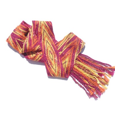 Parure vestimentaire fléchée - Têtes de flèche, flammes, chevrons, oeil