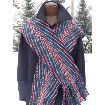 Foulard fléché - Têtes de flèche et flammes