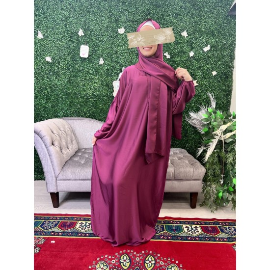 Abaya de prière voile prune en satin Abaya de prière voile prune en satin