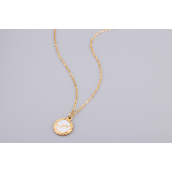 Pendentif doré avec insertion d'un médaillon en...