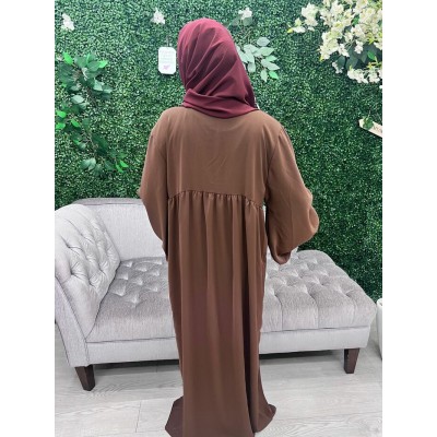 Abaya structurée manches bouffantes marron