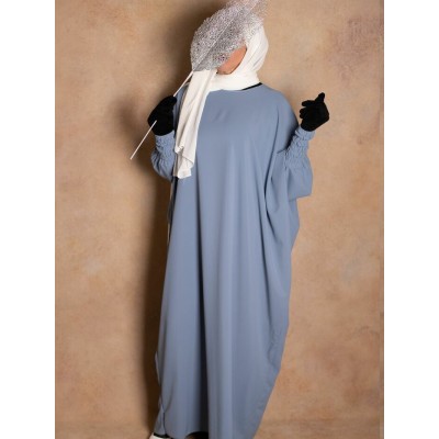 Abaya couleur bleu gris manches serrées en soie...