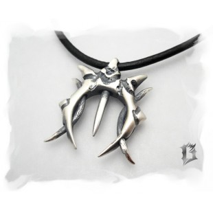 Pendentif  #686