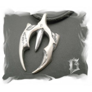 Pendentif  #576