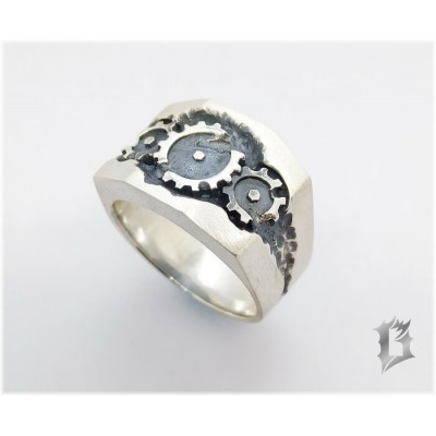 Bague #703