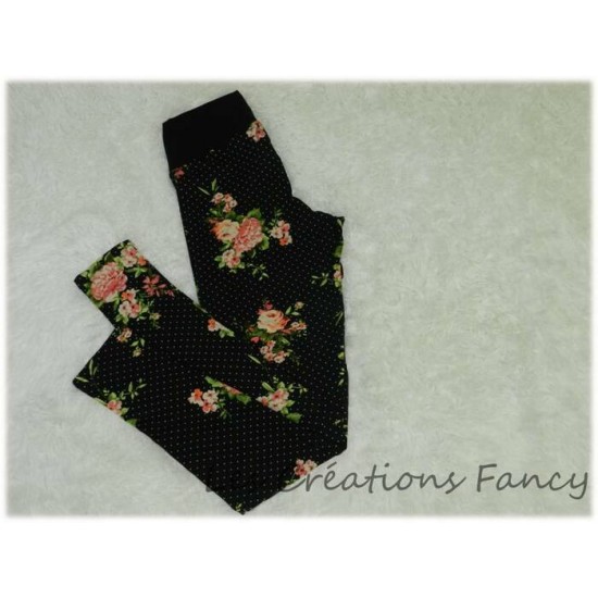Leggings pour femme, XL ultra confortables en "brushed poly" polyester/spandex fleurs rose-pêche  sur fond noir