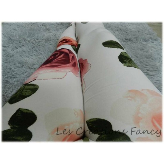 Leggings pour femme, XLARGE ultra confortables en "brushed poly" polyester/spandex blanc cassé fleurs roses