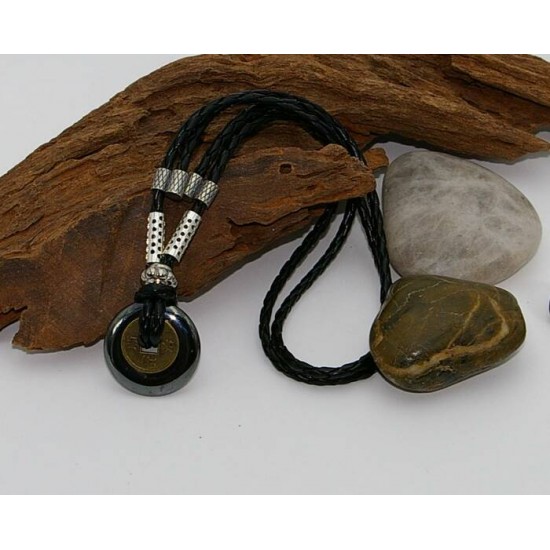 Pendentif chanceux  (Hématite)