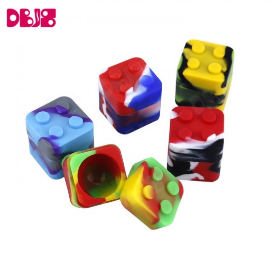 CONTENANT EN SILICONE CARRÉ       SILICONE SQUARE CONTAINER