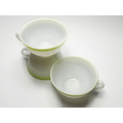 TASSES PYREX AVEC CONTOUR VERT LIME