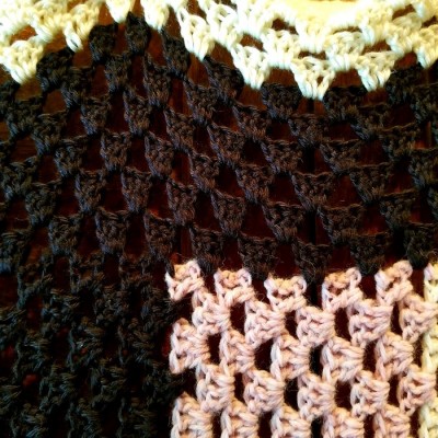 COUVERTURE CROCHETÉE VINTAGE