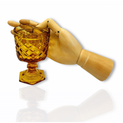 VERRES SUR PIED • AMBER PRESSED GLASS WINE