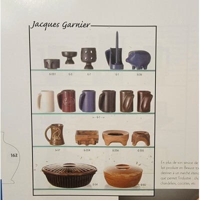 TRIO DE TASSES G-1 CÉRAMIQUE DE BEAUCE JACQUES GARNIER (BLANC, BLEU, NOIR)