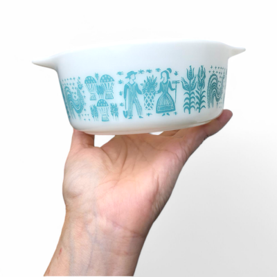 PYREX  AMISH BUTTERPRINT 472