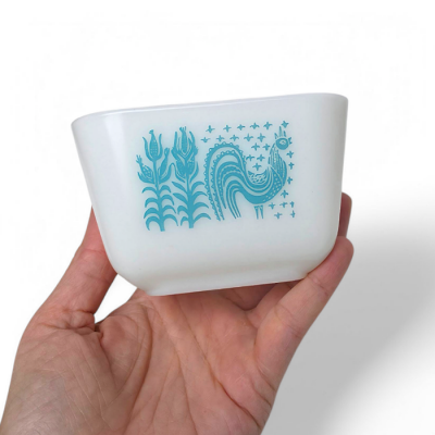 PYREX AMISH BUTTERPRINT PETIT FRIDGIE