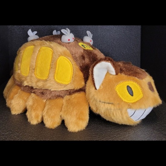 Totoro : Chat-bus