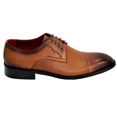 Chaussures classiques derby perforées