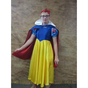 Blanche-Neige en satin 