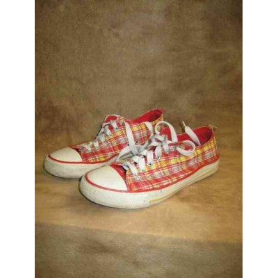 Espadrille à carreaux rouge