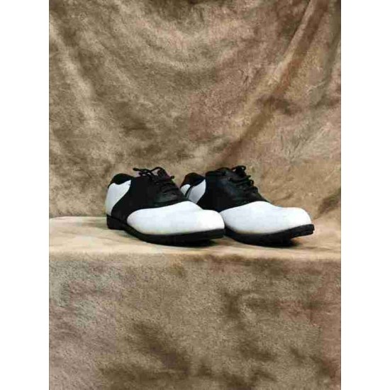 Soulier noir et blanc golf