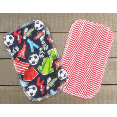 Lingettes hygiéniques: soccer revers chevrons rouges