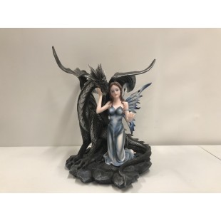 FÉE ET DRAGON  10 1/2 pouces 
