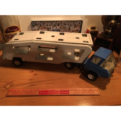 Camion transporteur