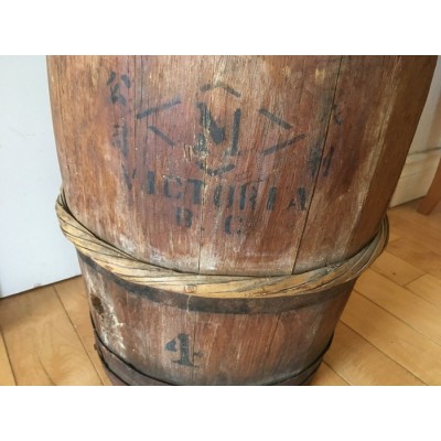 Tonneau antique