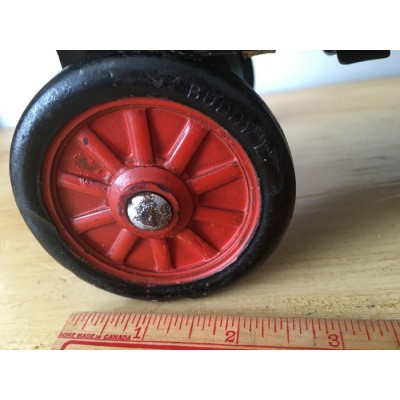 Camion jouet antique