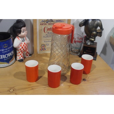 Ensemble pot à jus et quatre verres