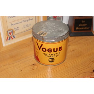 Ancien contenant Vogue