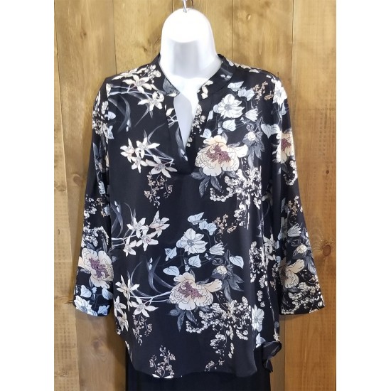 Chemise noir fleuri