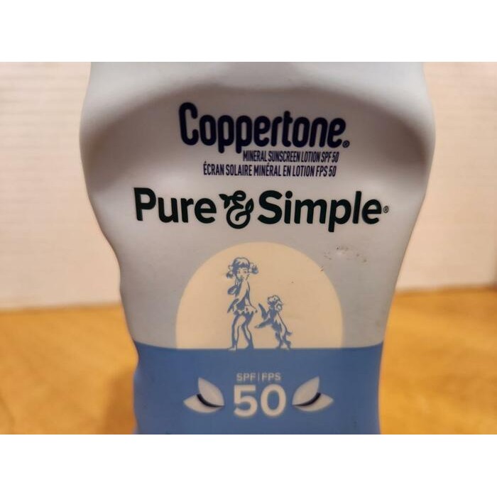 Coppertone Pure & Simple FPS 50 – Crème solaire minérale pour peaux sensibles (177 ml) Coppertone Pure & Simple FPS 50 – Crème solaire minérale pour peaux sensibles (177 ml)