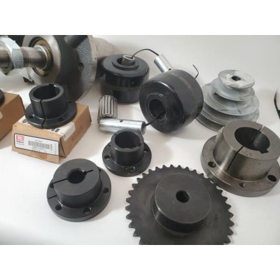 Lot d'articles pour machiniste ou atelier d'usinage 