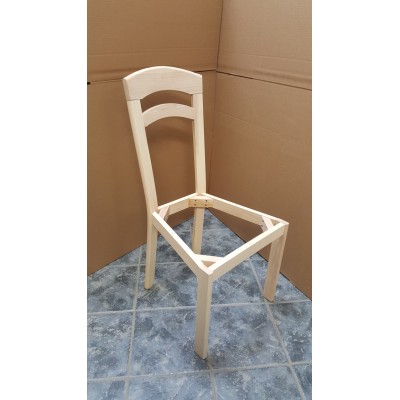 Chaise en bois (frêne) de cuisine #1123 en inventaire