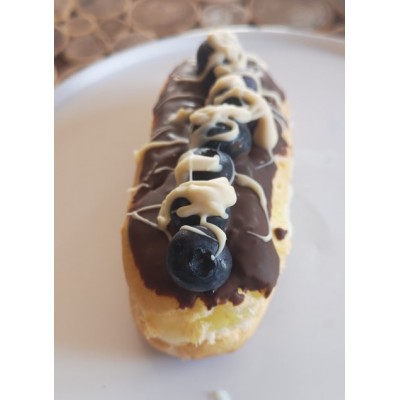 Éclairs au chocolat et ses bleuets  (paquet de 4)