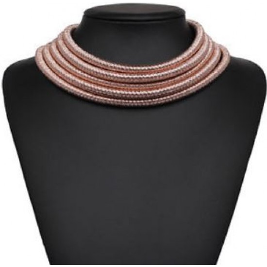 Choker Rose Multi Rangs avec Fermeture Magnétique...