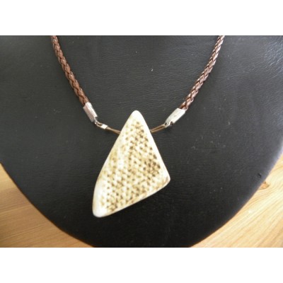 Bijou-collier Terra triangle