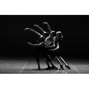 Ballet-Contemporain 7-9 ans (JEUDI)