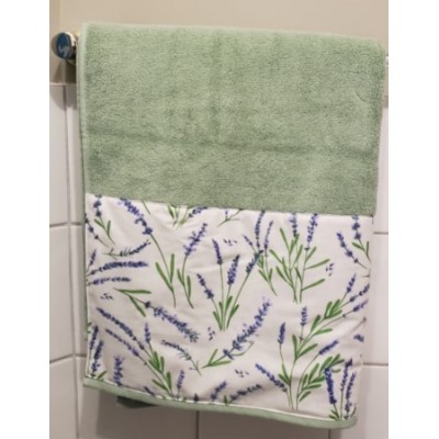 Drap de bain vert amande + tissu lavande