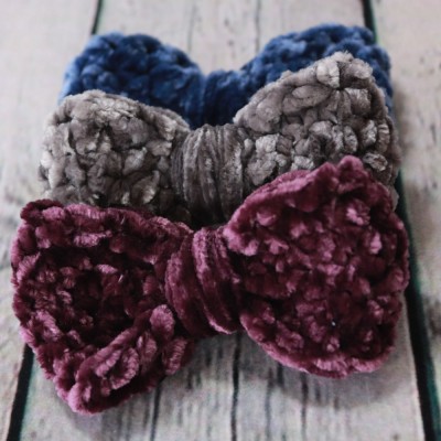 Boucle pour cheveux crochetée en velours