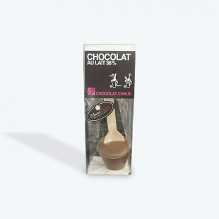 Cuillère au chocolat chaud au lait