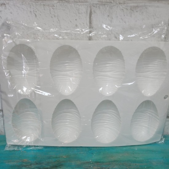 Moule de silicone - 8 œufs ligner 