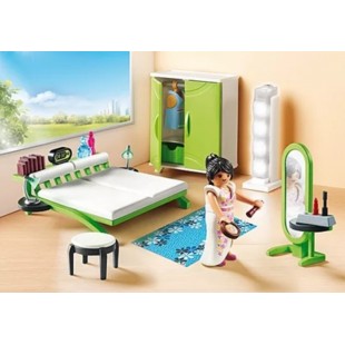 CHAMBRE AVEC ESPACE MAQUILLAGE