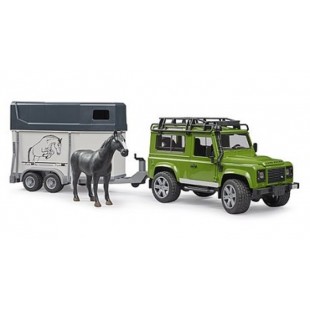 JEEP VERT AVEC TRAILER CHEVAUX