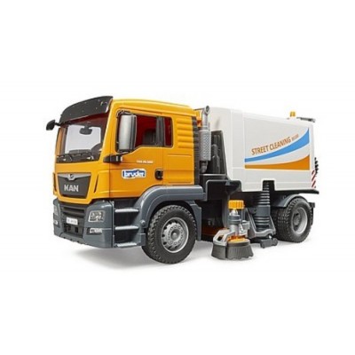 CAMION NETTOYEUR DE RUE