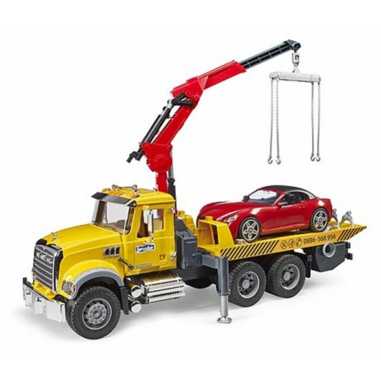 REMORQUEUSE MACK AVEC ROADSTER ROUGE
