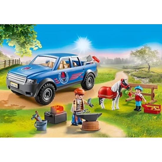 COUNTRY MARECHAL FERRANT ET VEHICULE