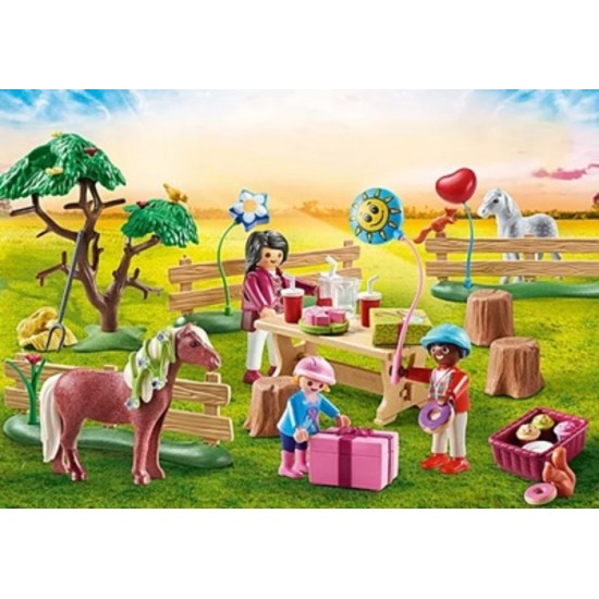 COUNTRY / DECORATION DE FETE AVEC PONEY